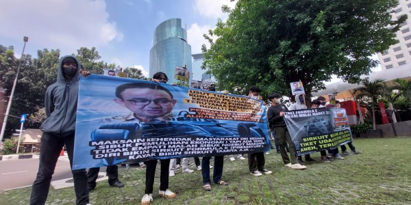 Aksi SAPU Lawan Koruptor, Aktivis: Tiket Formula E Dijual, Tapi Sirkuit Belum Ada!