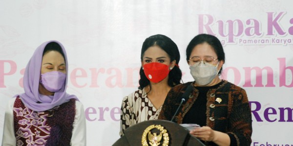 Lomba Desain Batik