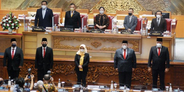 Pengesahan Lima Anggota Bawaslu Pusat Periode 2022 - 2027