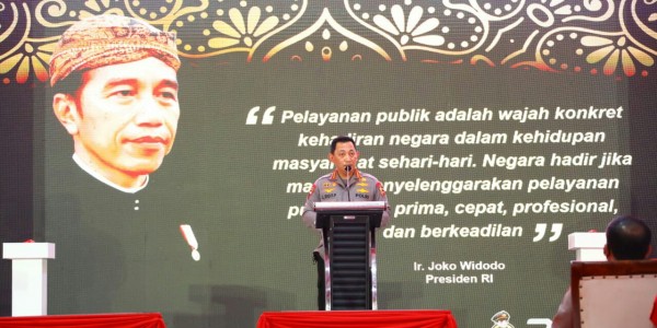 Resmikan Sarpras Polri dan Solo Smart City, Kapolri Ingin Pelayanan Publik Tidak Berbelit