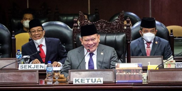 Paripurna DPD RI Sahkan Rekomendasi Calon Anggota BPK RI 2022-2027 Hingga Pandangan Terhadap 7 RUU Provinsi