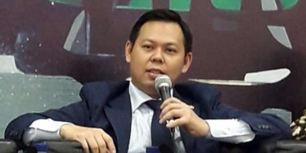 Sultan Sarankan Anies Perketat Larangan Penggunaan Kantong Plastik Bagi Industri Kuliner Online
