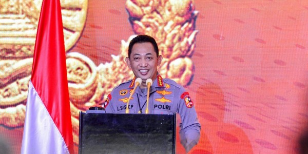 Kapolri Minta Anggota Polri dan Keluarganya Patuh Aturan Tribrata dan Catur Prasetya