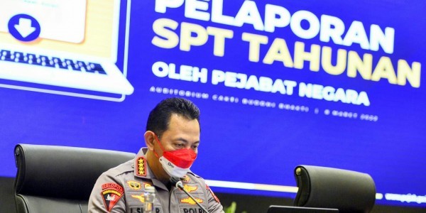 Kapolri Instruksikan Seluruh Anggotanya Jangan Sampai Telat Bayar Pajak