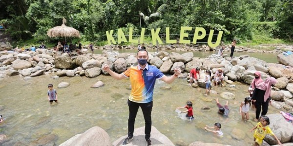 Nikmati Kuliner Durian di Kali Klepu, Ibas Berharap Wisata di Pacitan Bangkit
