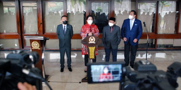 Penjelasan Ketua DPR Usai Pimpin Paripurna