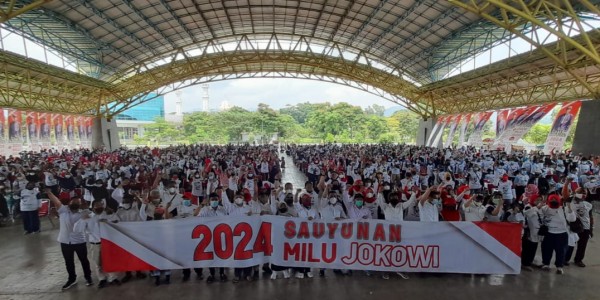 Relawan se- Bandung Raya Deklarasi 'Sauyunan 2024 Milu Jokowi'