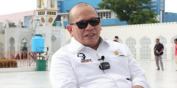 Podcast di Halaman Masjid Baiturrahman Aceh, LaNyalla dan Refly Harun Bicara Presiden 2024
