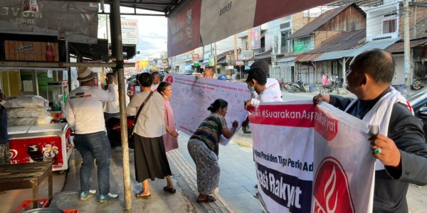 Dukung Jokowi Tiga Periode, Ratusan Masyarakat Toba Tandatangani Petisi
