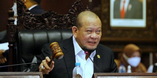 Ketua DPD RI Minta Pemprov Sulsel Beri Kejelasan Nasib Guru Honorer Lulus PPPK