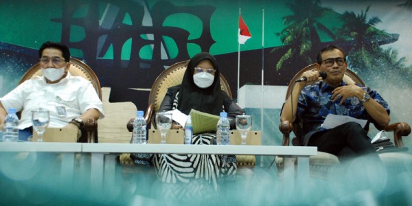 Diskusi Dialektika Demokrasi "Ramadhan 2022 dan Kesiapan Bahan Pokok",