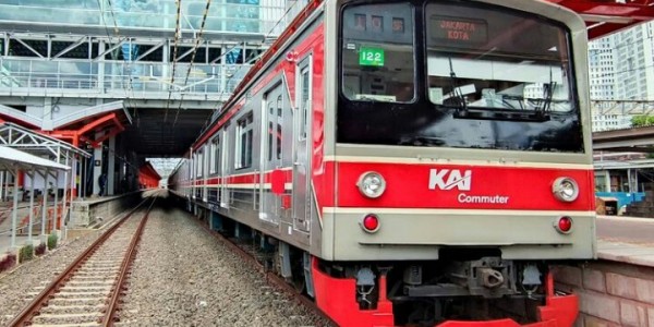 KRL Jurusan Rangkas Bitung Ditembak, Polisi Pastikan Tak Ada Korban Jiwa