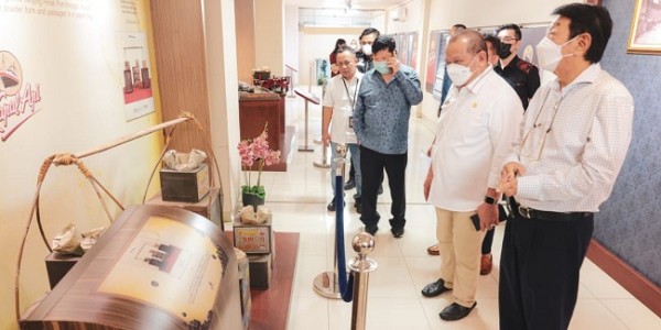Kunjungi Pabrik Kopi Kapal Api, Ketua DPD RI Dorong Perluasan Pasar Ekspor