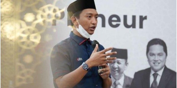 Palsukan Tanda Tangan Jusuf Kalla, Arief Rosyid Dipecat dari DMI