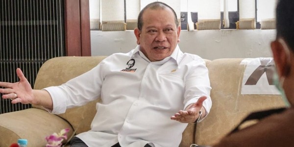 LaNyalla Minta Jatim Permudah Ekspor Pisang