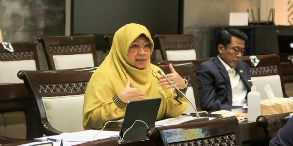 Anggota DPR: Pemerintah Harus Lindungi Rakyat dari Efek Kenaikan Pajak, BBM dan Harga-Harga
