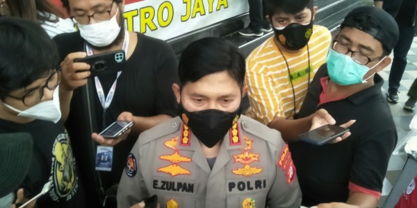 Polisi Periksa Ambulans yang Menuju Lokasi Demonstrasi, Ini Sebabnya