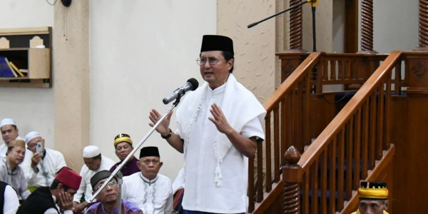 Peringati Nuzulul Qur'an, Fadel Muhammad Ajak Jamaah Terus Mencintai Al Qur'an