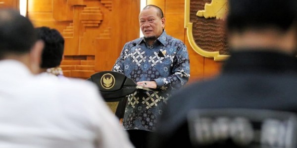Masih Ada Warga Hidup di Gubuk Tak Layak, Ketua DPD RI Prihatin 
