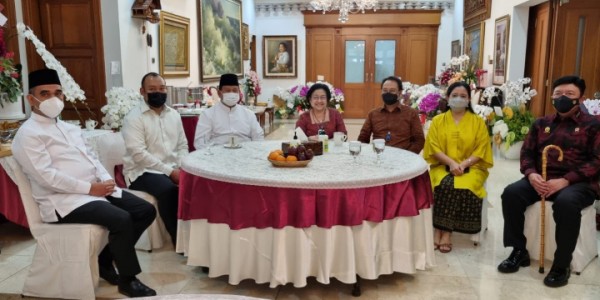 Selalu Diminati Puan, Ini Resep Rendang Ayam yang Dibuat Megawati Tiap Lebaran