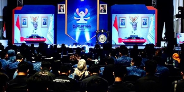 Di Rakerda HIPMI Jatim, Ketua DPD RI: Perekonomian Bangsa Wajib Sejahterakan Rakyat