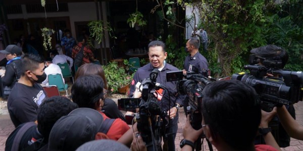 Bamsoet Kenang Fahmi Idris Sebagai Sosok Inspiratif