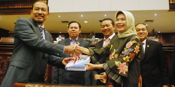Sidang Paripurna Luar Biasa DPD RI Penyampaian Laporan Ikhtiar BPK