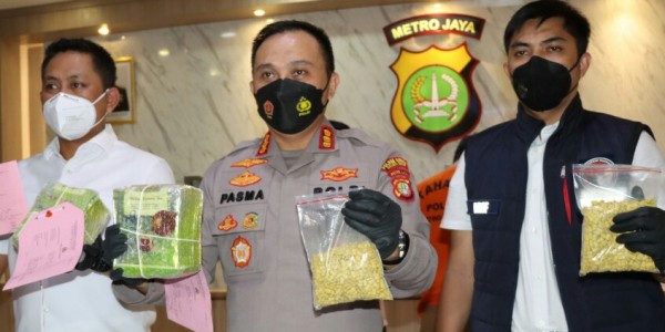 Polisi Tangkap Musisi Berinisial AB Terkait Narkoba, Siapa?