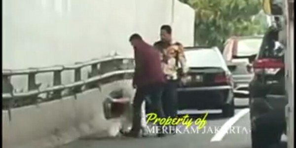 Pelaku Penganiaya Anak Anggota DPR Gunakan Plat RFH Bodong