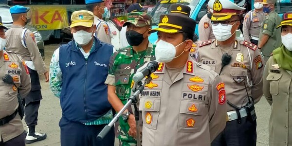 Lerai Pengeroyokan, Polisi di Kebayoran Baru Ditabrak Hingga Terpental