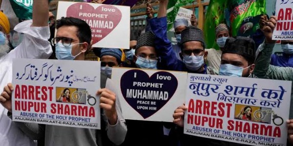 Penyiar India Serukan Pemboman Masjid Nabawi dan Kota Suci Madinah dengan Rudal