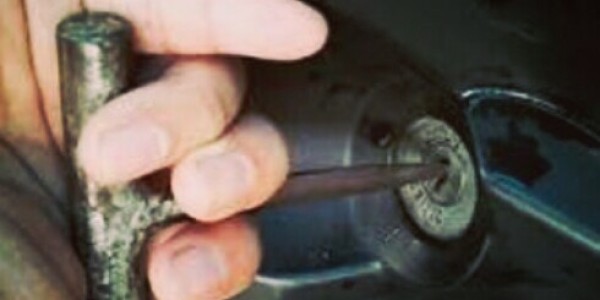 Uji Kekompakan, Pasangan Kekasih Curi Motor di Tangerang