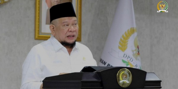 Dukung Perkembangan Batik Pesisir Selatan, LaNyalla: Bisa Bantu Pulihkan Ekonomi