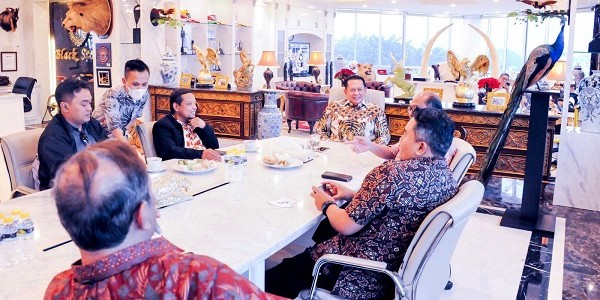 Bertemu Wartawan Senior, Bamsoet Dorong Peningkatan Gerakan Wakaf