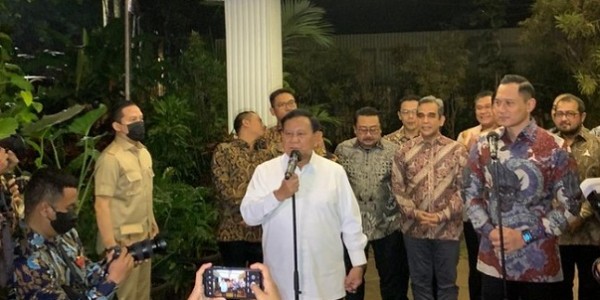 Pesan Prabowo ke AHY: Sampaikan Salam Hormat ke Bapak SBY