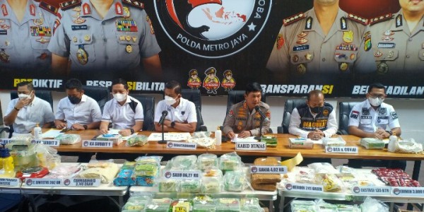 Polisi Ungkap Jaringan Narkoba Internasional, Ada yang Dibungkus Kripik