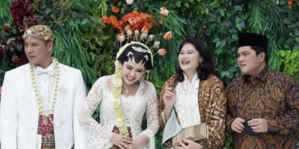 Ini Cerita Erick Thohir saat Jadi Saksi Pernikahan Via Vallen