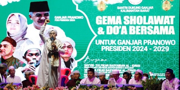 Gelar Salawatan, Ribuan Santri di Kalbar Ingin Ganjar Pranowo Jadi Presiden