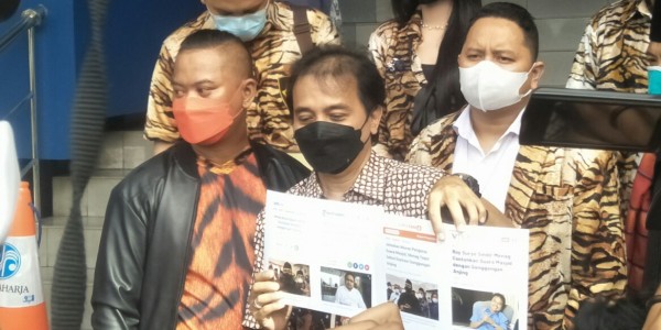 Meme Stupa Mirip Jokowi, Polisi Bakal Periksa Ulang Roy Suryo Rabu Mendatang