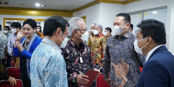Ketua MPR RI  Apresiasi Romo Benny Susetyo Raih Gelar Doktor 