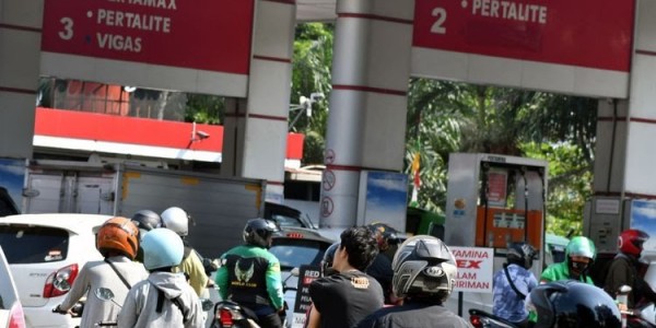 DPR Kaji Opsi BBM Subsidi Hanya untuk Motor dan Angkutan Umum