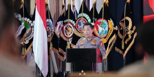 Kapolri Minta Polwan Raih Lagi Kepercayaan Masyarakat Lewat Pendekatan Humanis 