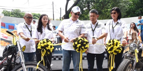 Bamsoet Resmikan Tempat Kongkow Komunitas Otomotif Black Stone Garage