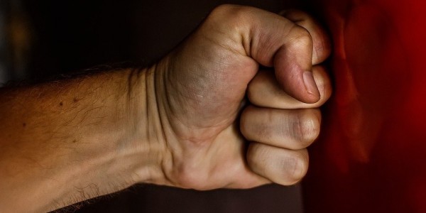Dua Wartawan Diduga Dianiaya, JJC Desak Polres Karawang Segera Tetapkan Tersangka