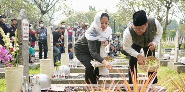 Ajak Ziarah ke Makam Taufiq Kiemas, Sinyal Puan Lamar Muhaimin?