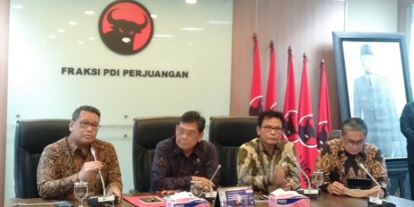 Terkait Insiden Kanjuruhan, DPR: Jangan Hanya Evaluasi, Pidanakan Jika Ada Kesalahan