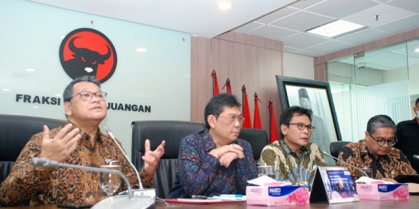 Fraksi PDI-Perjuangan Ucapkan Dukacita Yang Mendalam Atas Musibah Kanjuruhan Malang