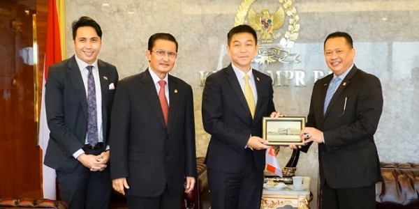 Terima Ketua Parlemen Singapura, Ketua MPR RI Dorong Peningkatan Industri Motorsport  di Asia Tenggara