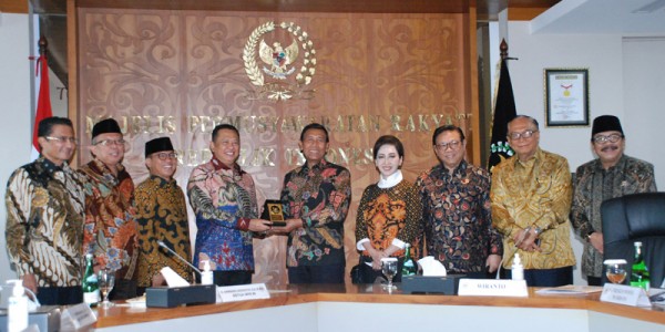 Bamsoet Terima Watimpres