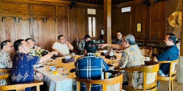 AHY Datang Saat Matangkan Koalisi Partai NasDem - PKS - Demokrat